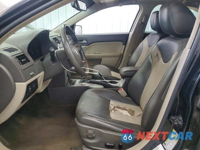 Zdjęcie 7 z 12 samochodu: 2010 MERCURY MILAN PREMIER VIN:3MEHM0JGXAR623967 - miniatura