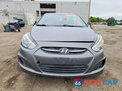 Piąte zdjęcie samochodu w środku: 2015 HYUNDAI ACCENT GLS VIN:KMHCT4AE8FU796225 - miniatura