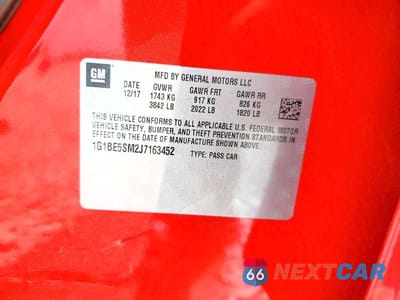 Zdjęcie 12 z 12 samochodu: 2018 CHEVROLET CRUZE LT VIN:1G1BE5SM2J7163452 - miniatura