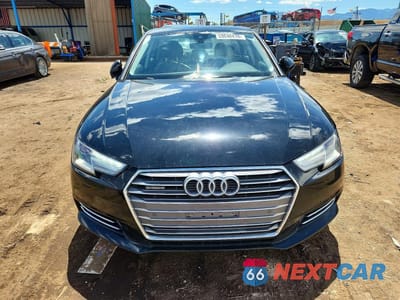 Piąte zdjęcie samochodu w środku: 2017 AUDI A4 PREMIUM VIN:WAUANAF49HN008650 - miniatura