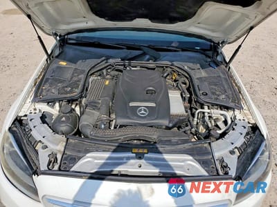 Zdjęcie 11 z 12 samochodu: 2016 MERCEDES-BENZ C 300 VIN:55SWF4JB2GU154185 - miniatura