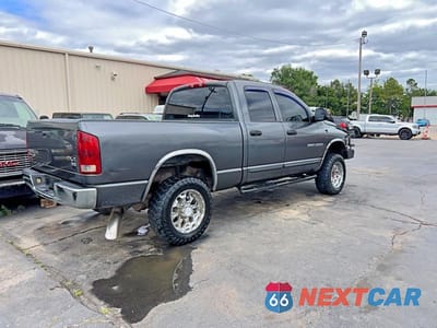 Czwarte zdjęcie samochodu z boku: 2004 DODGE RAM 2500 ST VIN:3D7KU28C64G249028 - miniatura