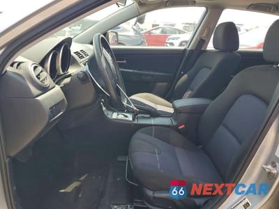 Zdjęcie 7 z 12 samochodu: 2008 MAZDA 3 HATCHBACK VIN:JM1BK343081780855 - miniatura