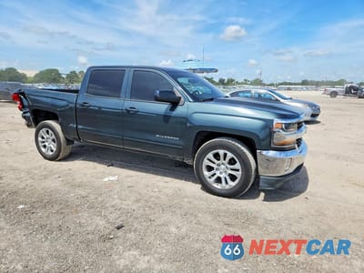 Czwarte zdjęcie samochodu z boku: 2018 CHEVROLET SILVERADO C1500 LT VIN:3GCPCREC0JG462987 - miniatura