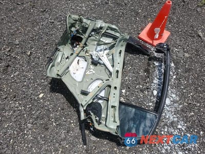 Zdjęcie 12 z 13 samochodu: 2025 TOYOTA CAMRY SE VIN:4T1DAACK4SU093629 - miniatura