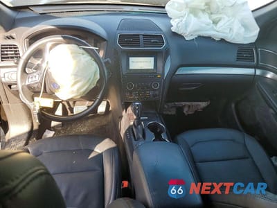 Zdjęcie 8 z 12 samochodu: 2018 FORD EXPLORER XLT VIN:1FM5K8D86JGC04398 - miniatura