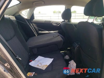 Zdjęcie 10 z 12 samochodu: 2019 NISSAN SENTRA SV VIN:3N1AB7AP5KL625571 - miniatura
