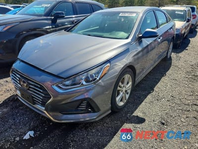 2018 HYUNDAI SONATA SEL 5NPE34AF6JH645988 - główne zdjęcie licytacji z USA - miniatura