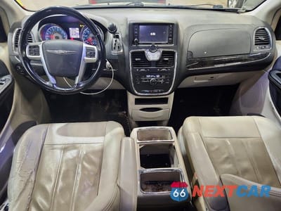 Zdjęcie 8 z 13 samochodu: 2013 CHRYSLER TOWN & COUNTRY TOURING VIN:2C4RC1BG4DR594876 - miniatura
