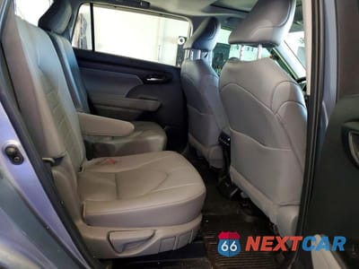 Zdjęcie 10 z 12 samochodu: 2024 TOYOTA HIGHLANDER XLE VIN:5TDKDRBH5RS565875 - miniatura
