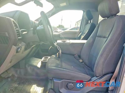 Zdjęcie 7 z 12 samochodu: 2019 FORD F-150 VIN:1FTMF1C5XKKD08300 - miniatura