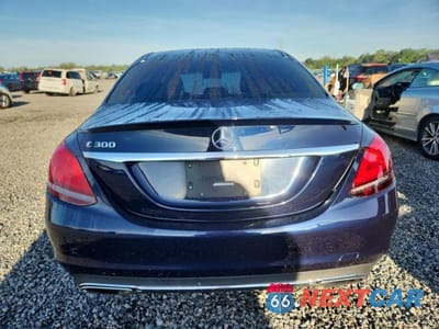 Zdjęcie 6 z 12 samochodu: 2019 MERCEDES-BENZ C 300 VIN:55SWF8DB7KU314069 - miniatura