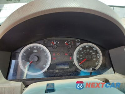 Zdjęcie 9 z 13 samochodu: 2008 FORD ESCAPE XLT VIN:1FMCU03178KA12809 - miniatura