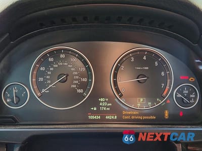 Zdjęcie 9 z 14 samochodu: 2014 BMW X5 XDRIVE50I VIN:5UXKR6C5XE0C02801 - miniatura