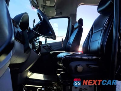 Zdjęcie 7 z 13 samochodu: 2016 MERCEDES-BENZ SPRINTER 3500 VIN:WDAFF4CC7GP358626 - miniatura