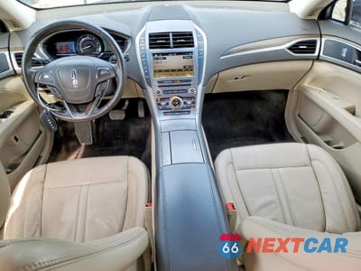 Zdjęcie 8 z 12 samochodu: 2017 LINCOLN MKZ HYBRID SELECT VIN:3LN6L5LU3HR603156 - miniatura