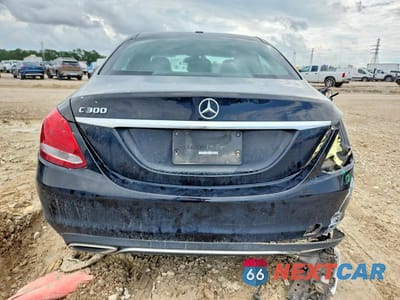 Zdjęcie 6 z 12 samochodu: 2018 MERCEDES-BENZ C 300 VIN:55SWF4JB0JU278964 - miniatura