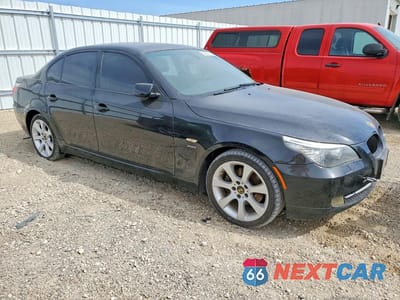 Czwarte zdjęcie samochodu z boku: 2009 BMW 535 XI VIN:WBANV93549C132383 - miniatura