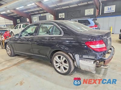 Drugie zdjęcie samochodu z przodu: 2011 MERCEDES-BENZ C 300 4MATIC VIN:WDDGF8BB5BR139653 - miniatura