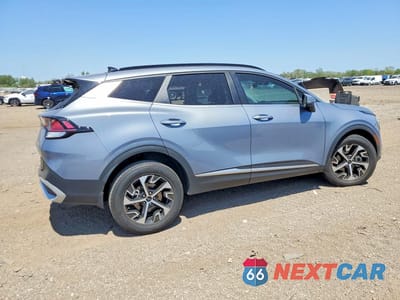 Trzecie zdjęcie samochodu z tyłu: 2025 KIA SPORTAGE EX VIN:5XYK3CDF3SG279585 - miniatura