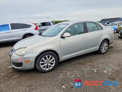 2010 VOLKSWAGEN JETTA SE 3VWRZ7AJ0AM033766 - główne zdjęcie licytacji z USA - miniatura