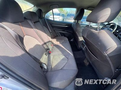 Zdjęcie 6 z 10 samochodu: 2019 TOYOTA CAMRY LE VIN:4T1B11HK0KU196501 - miniatura