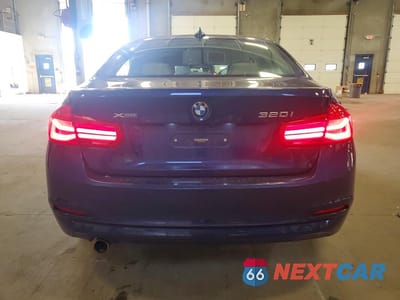 Zdjęcie 6 z 12 samochodu: 2018 BMW 320 XI VIN:WBA8A3C59JA487068 - miniatura