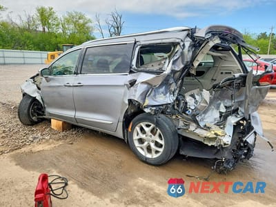 Drugie zdjęcie samochodu z przodu: 2020 CHRYSLER PACIFICA LIMITED VIN:2C4RC1GG1LR187492 - miniatura