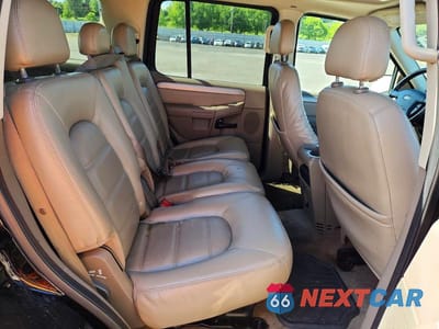 Zdjęcie 10 z 12 samochodu: 2004 FORD EXPLORER XLT VIN:1FMDU73E64ZB42971 - miniatura