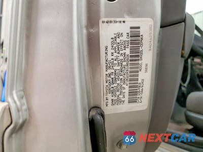 Zdjęcie 13 z 13 samochodu: 2001 TOYOTA CAMRY LE 4D SEDAN VIN:4T1BG22K91U862606 - miniatura
