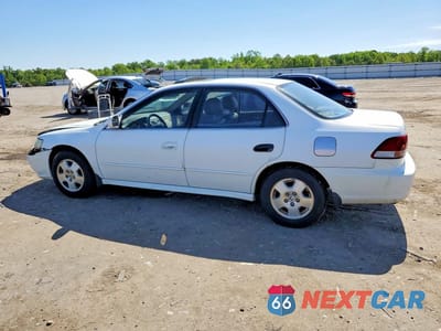 Drugie zdjęcie samochodu z przodu: 2002 HONDA ACCORD EX VIN:1HGCG16532A074562 - miniatura