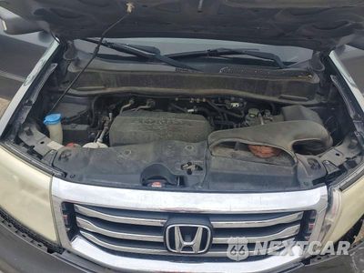 Zdjęcie 12 z 13 samochodu: 2013 HONDA PILOT TOURING VIN:5FNYF3H93DB023530 - miniatura