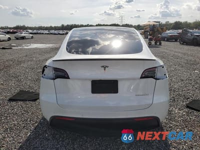 Zdjęcie 6 z 14 samochodu: 2022 TESLA MODEL Y VIN:7SAYGDEF0NF517779 - miniatura