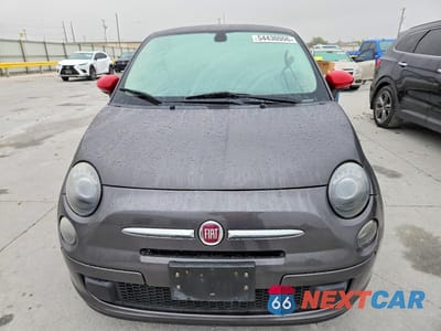 Piąte zdjęcie samochodu w środku: 2016 FIAT 500 POP VIN:3C3CFFARXGT248530 - miniatura