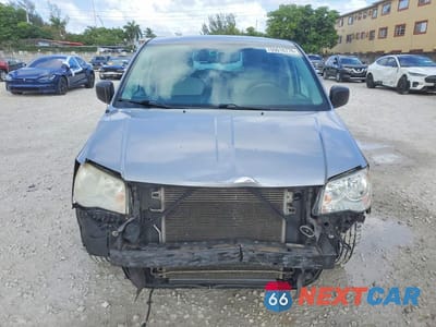 Piąte zdjęcie samochodu w środku: 2013 DODGE GRAND CARAVAN SE VIN:2C4RDGBG1DR587951 - miniatura