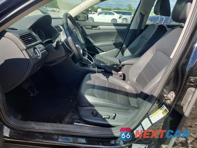 Zdjęcie 7 z 12 samochodu: 2015 VOLKSWAGEN PASSAT S VIN:1VWAT7A32FC009512 - miniatura