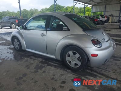 Drugie zdjęcie samochodu z przodu: 2001 VOLKSWAGEN NEW BEETLE GLS SPORT VIN:3VWED21C51M477923 - miniatura