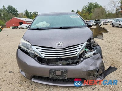 Piąte zdjęcie samochodu w środku: 2017 TOYOTA SIENNA LIMITED PREMIUM 7-PASSENGER VIN:5TDDZ3DC9HS151621 - miniatura