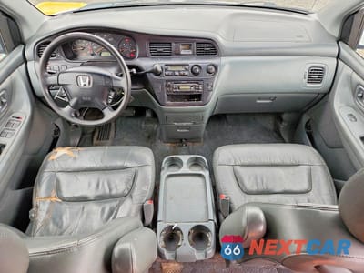 Zdjęcie 8 z 13 samochodu: 2002 HONDA ODYSSEY EXL VIN:5FNRL18962B023861 - miniatura