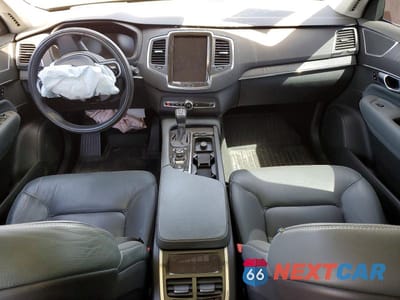 Zdjęcie 8 z 13 samochodu: 2020 VOLVO XC90 T6 MOMENTUM VIN:YV4A22PK6L1601698 - miniatura
