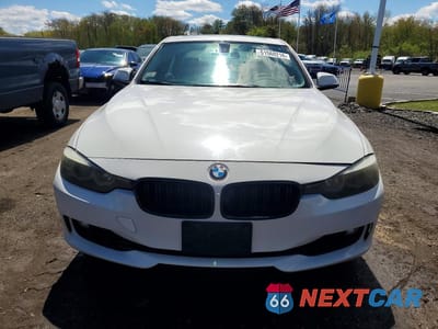 Piąte zdjęcie samochodu w środku: 2014 BMW 328 XI SULEV VIN:WBA3B5G5XENS10196 - miniatura