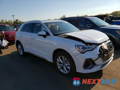 Czwarte zdjęcie samochodu z boku: 2024 AUDI Q3 PREMIUM PLUS S LINE 45 VIN:WA1EECF35R1142257 - miniatura