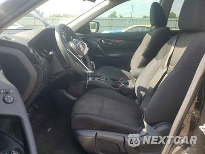 Zdjęcie 7 z 14 samochodu: 2019 NISSAN ROGUE S VIN:5N1AT2MTXKC764169 - miniatura