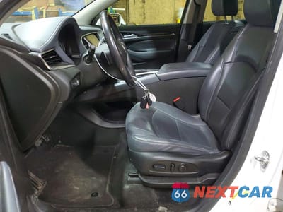 Zdjęcie 7 z 14 samochodu: 2019 BUICK ENCLAVE ESSENCE VIN:5GAEVAKW9KJ290865 - miniatura