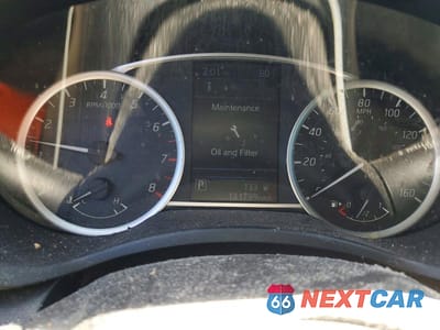 Zdjęcie 9 z 12 samochodu: 2019 NISSAN SENTRA S VIN:3N1AB7APXKY297745 - miniatura
