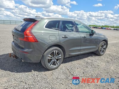 Trzecie zdjęcie samochodu z tyłu: 2018 VOLVO XC60 T6 MOMENTUM VIN:YV4A22RK3J1027216 - miniatura