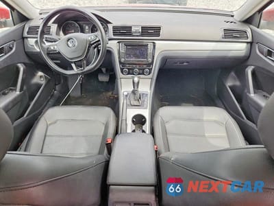Zdjęcie 8 z 12 samochodu: 2019 VOLKSWAGEN PASSAT WOLFSBURG VIN:1VWLA7A34KC004014 - miniatura