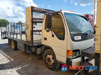 Czwarte zdjęcie samochodu z boku: 2004 ISUZU NPR VIN:4KLC4B1UX4J800416 - miniatura