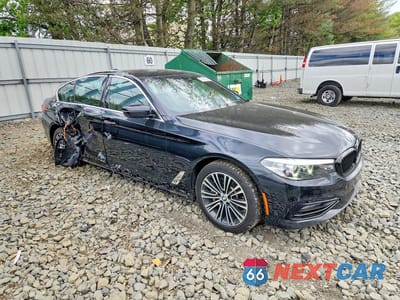 Czwarte zdjęcie samochodu z boku: 2018 BMW 540 XI VIN:WBAJE7C50JG891905 - miniatura