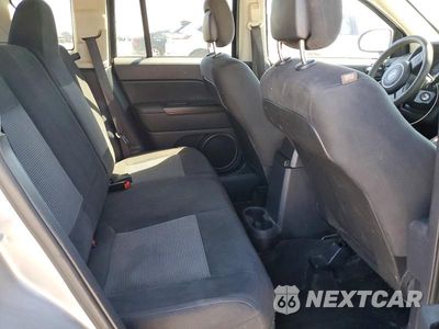 Zdjęcie 11 z 13 samochodu: 2016 JEEP COMPASS VIN:1C4NJCBA2GD664720 - miniatura